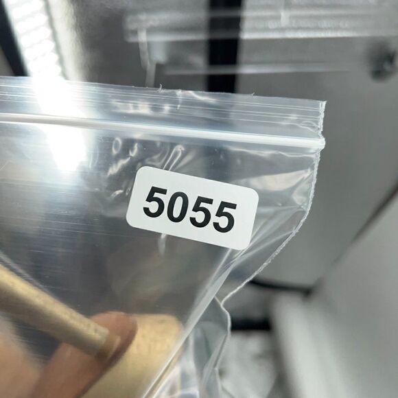 Fendi Heels Women's Size 5.5 Gold Metallic Leather Fabric Platform - Picture 14 of 16